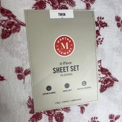 Twin sheet set