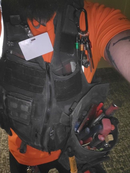 Atlas 46 Tool Vest w Attatchments