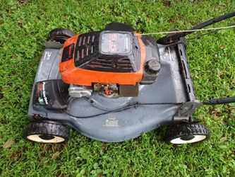Lawn care craftsman Start Right Up Very Good Conditions Front Wheel Drive Self Propelled Run Like Champs