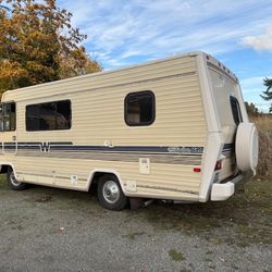 1985 Winebaggo Chieftan