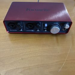 Focusrite Scarlett 2i2 Audio Interface