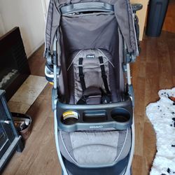 Nice Chicco Bravo Stroller With Infant Carseat