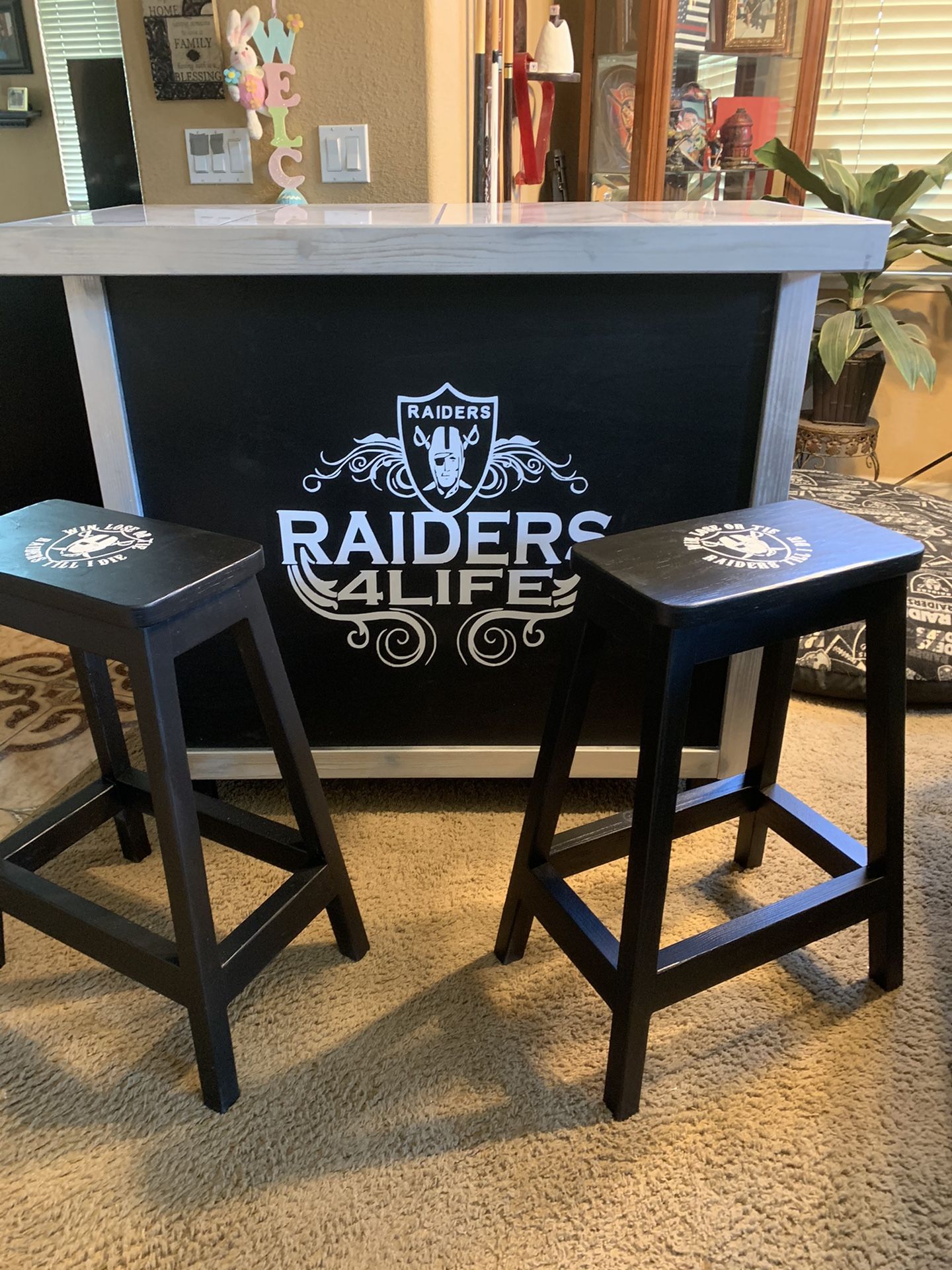 Raiders Bar With Stools