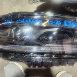 2015 2015 2017 2018 2019 2020 Right  Headlight Part 
