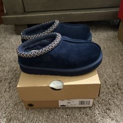 Ugg Slides 10c 