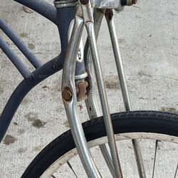 Vintage Schwinn men’s bicycle