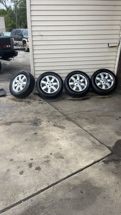 New Michelin defense less than 100 miles on them New Michelin defense less than 100 miles on them