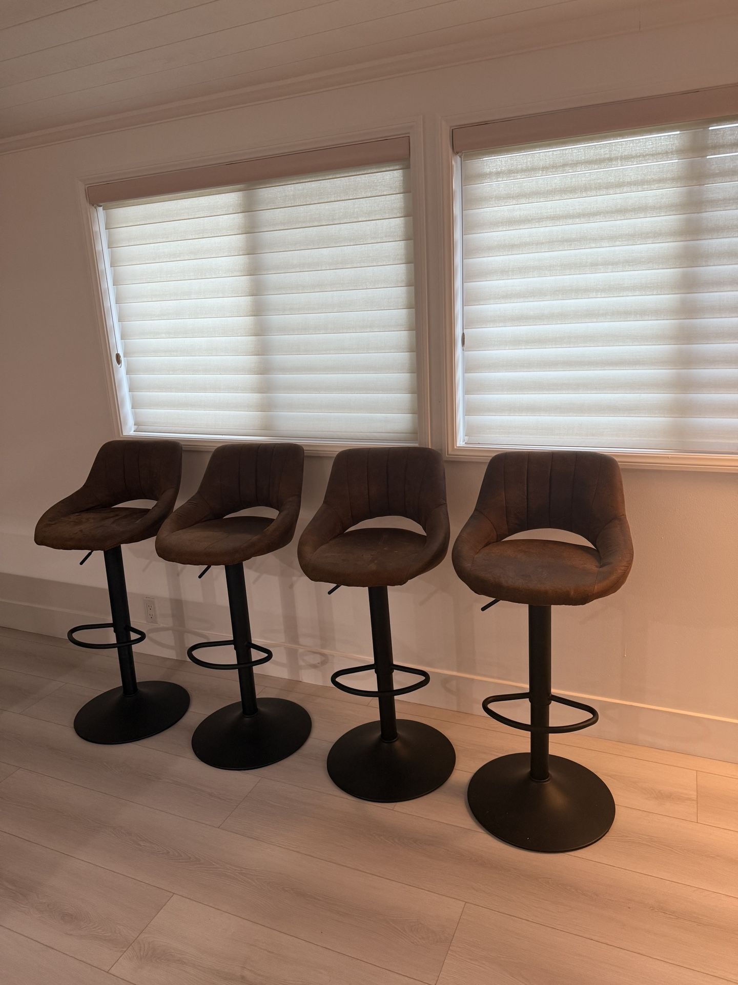 Modern High Chairs 