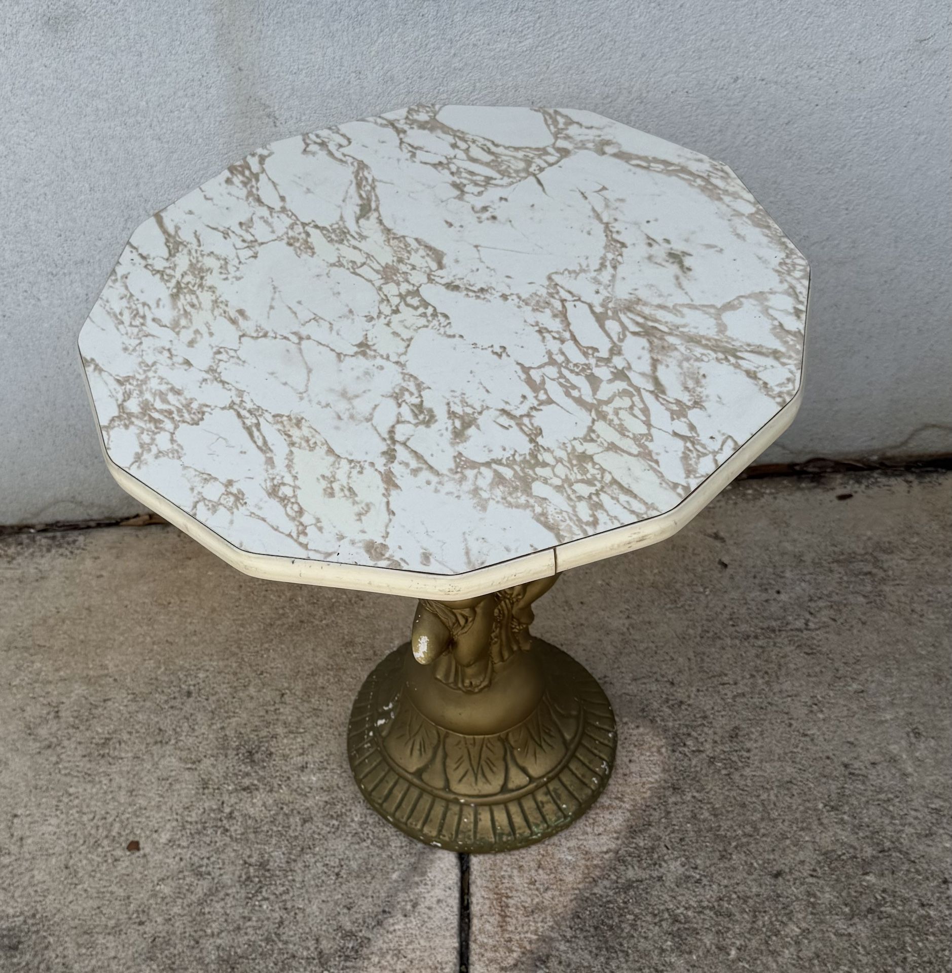 Accent Table