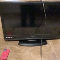 32in Tv With Roku Box Included