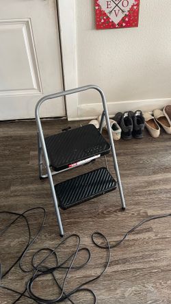 step ladder/stool 2x