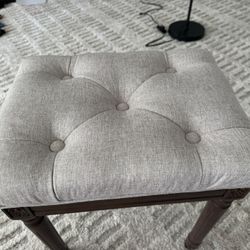 Solid Wood Upholstered Bench / Vanity Stool – Excellent Condition