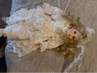 Porcelain dolls