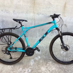 GT AGGRESSOR PRO MOUNTAIN BIKE