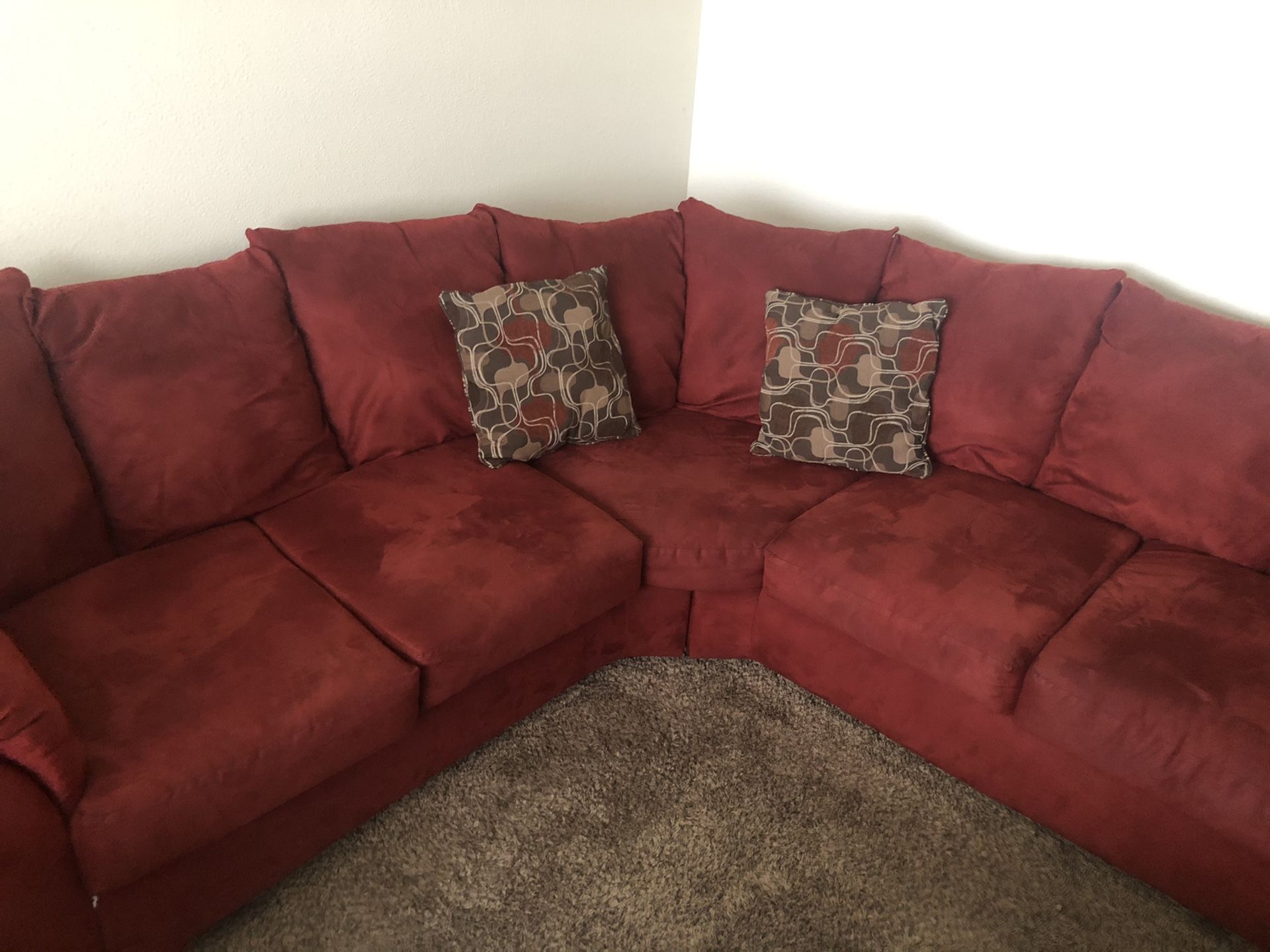Couch, Red, great condition make offer