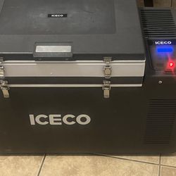 Frezzer Portátil  12 Voltios Y 110 Model eco