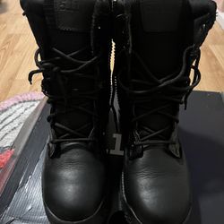 Women’s tactical boots