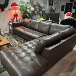 Brown Leather Right Chaise Sectional 