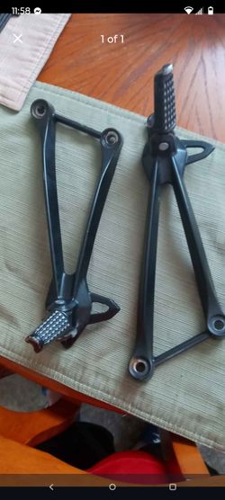 Rear Foot Pegs Off A 2015 Zx636 Kawasaki