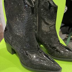 black Boots/size 5”1/2