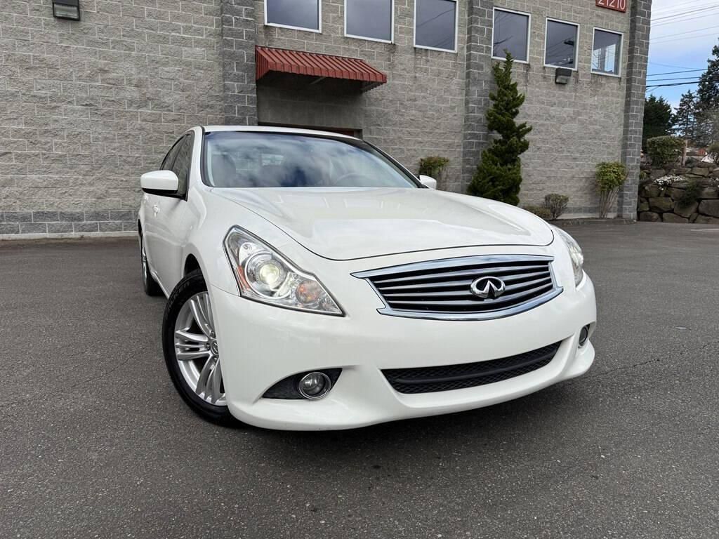 2011 INFINITI G37 Sedan