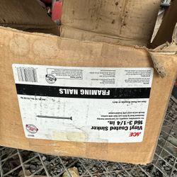 Vinal Coated Sinker Nail