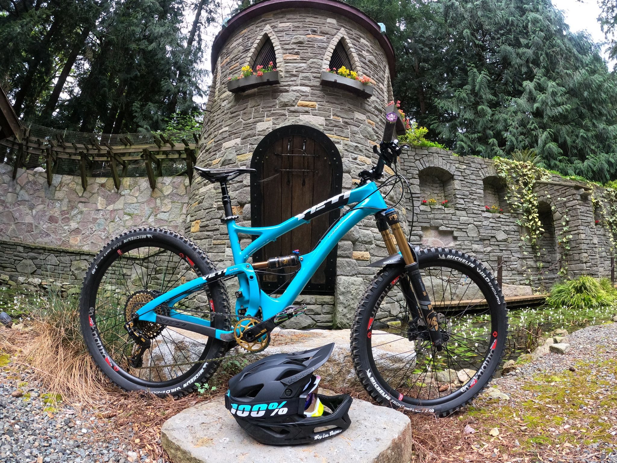 2016 YETI SB5c Carbon
