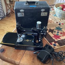 Featherweight, Singer, sewing machine