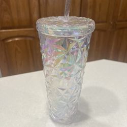 Brand New 26 Ounce Clear Tumbler 