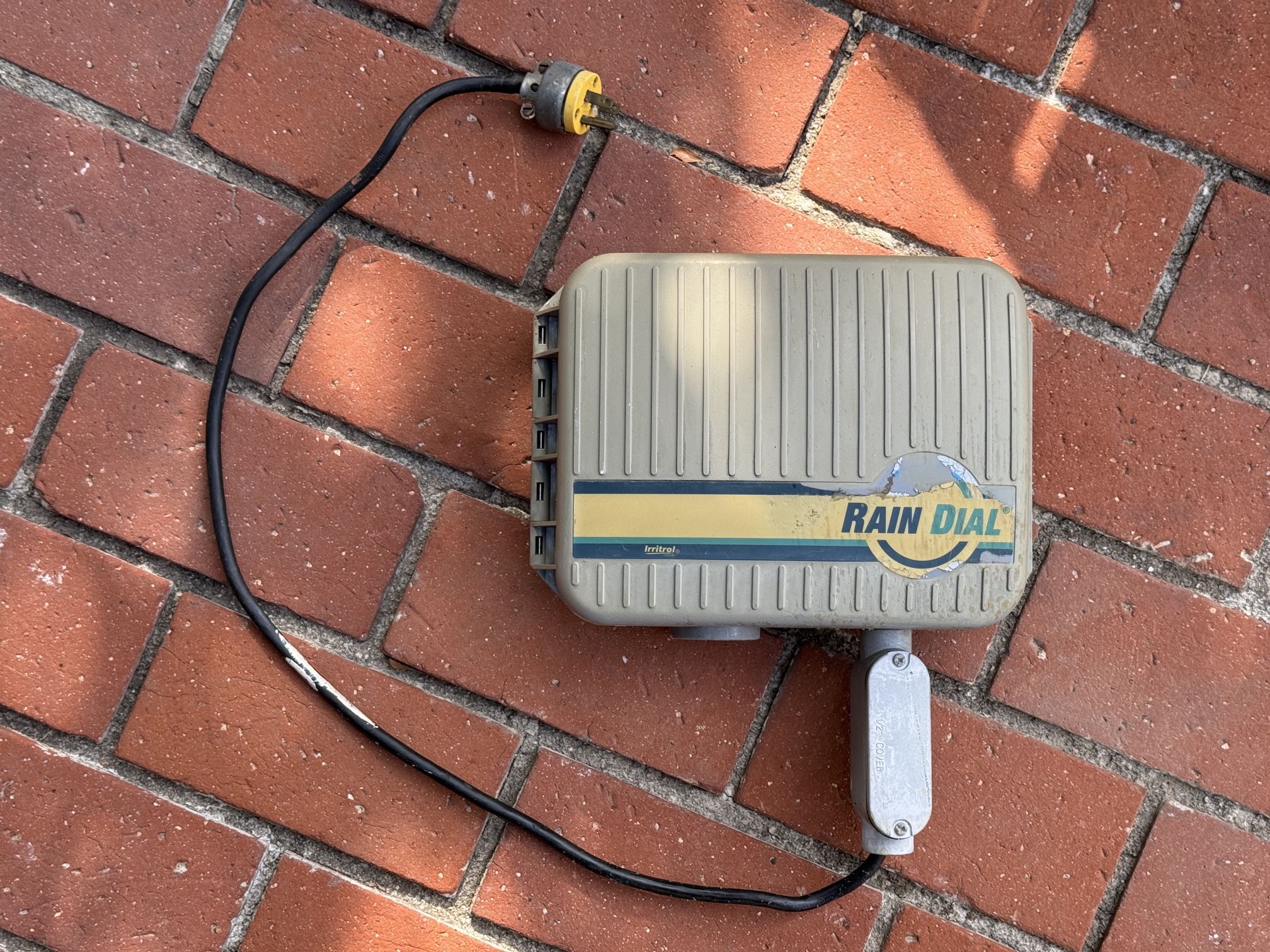 Irritrol RD600-EXT-R Rain Dial 6 Station Outdoor Irrigation Controller