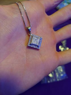 Silver Necklace With Pendant