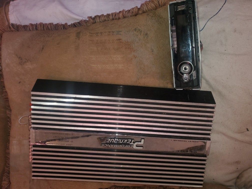 Amp & Bluetooth Deck