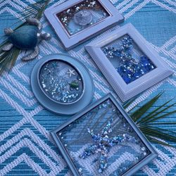 Small Resin And Broken Glass Pictures 