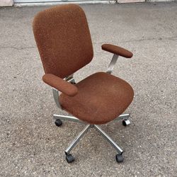 Mid century modern desk chair