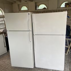 21 and 18 CUBIC FT. WHITE FRIDGES $289 EACH. BOTH RUN LIKE NEW . HAS ALL SHELFS & DOOR RAIL SHELFS . NO ISSUES WITH EITHER. TEXT ONLY! 