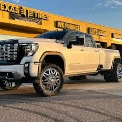 Dually Trucks