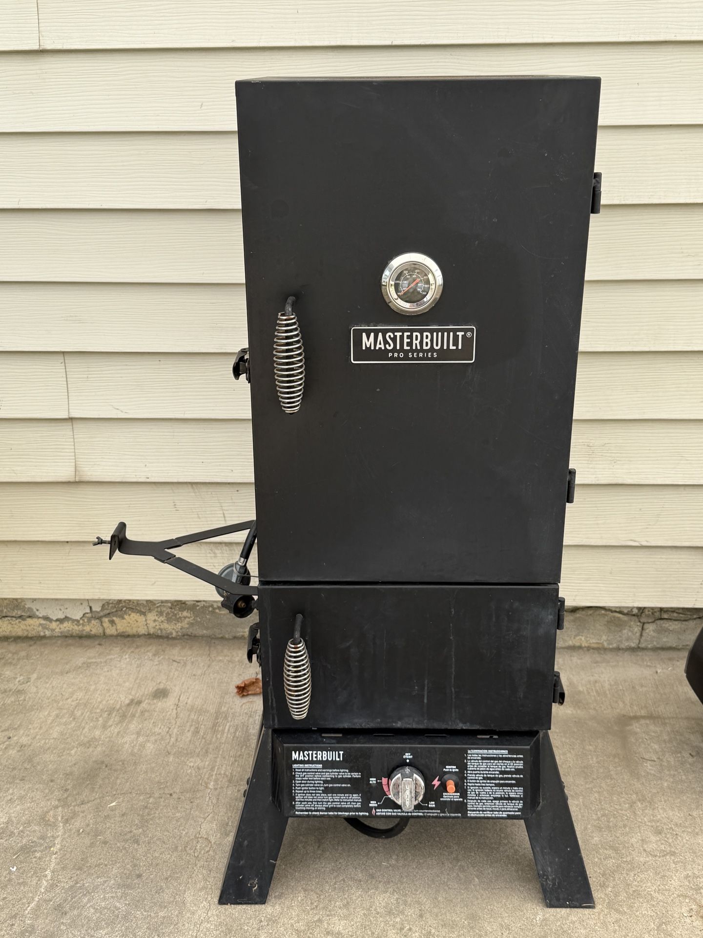 Masterbuild Smoker