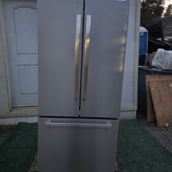 Cosmo 30" 2-door French Door Refrigerator With Freezer Drawer 