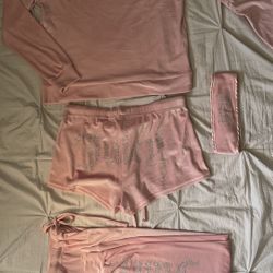 4 Piece Soft pink Juicy set 