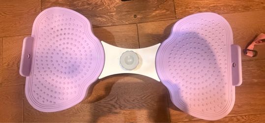 Waist twist machine