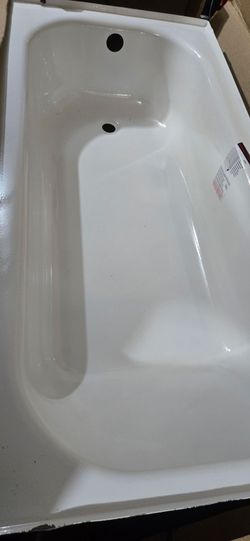 New 60 in. x 30 in. Soaking Bathtub with Left Drain in White