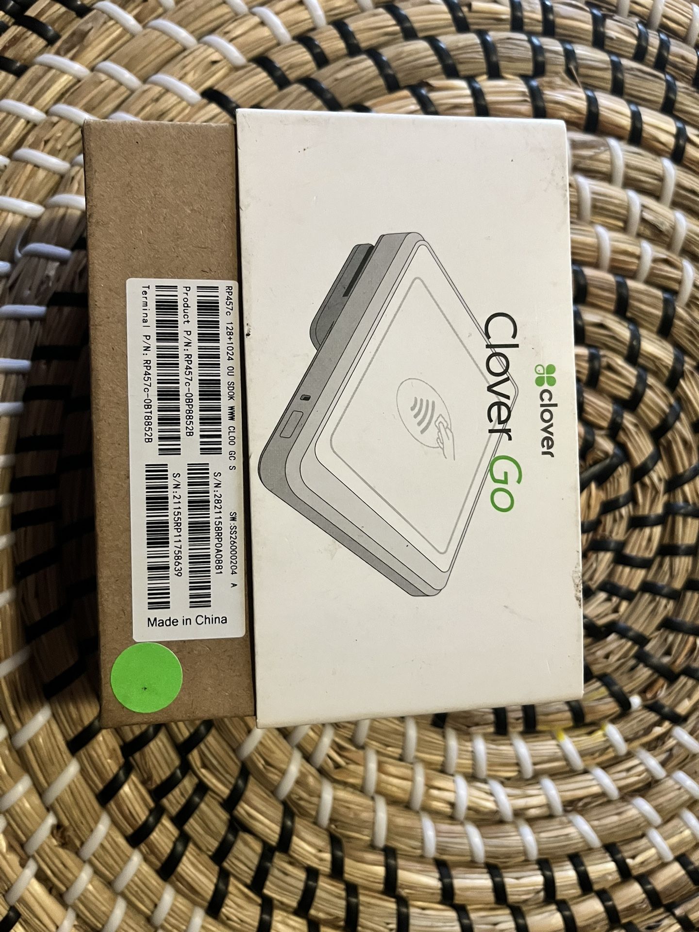 Clover Go RP457C Contactless + Chip + Swipe Card Reader in White NEW