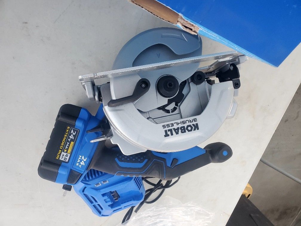 COBALT BRUSHLESS ? Sircular Saw New