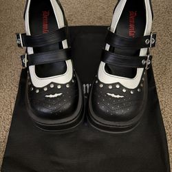 Demonia Shaker 27 Platforms 