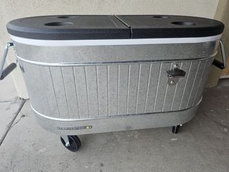 Permasteel rolling patio cooler