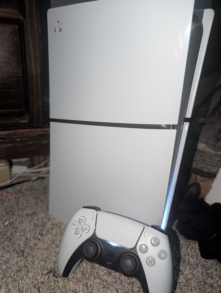 PS5 (PlayStation 5)