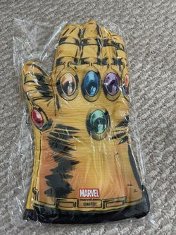 Thanos Infinity Gauntlet Oven Mit