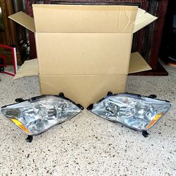 Toyota Avalon Halogen Headlights lamps 