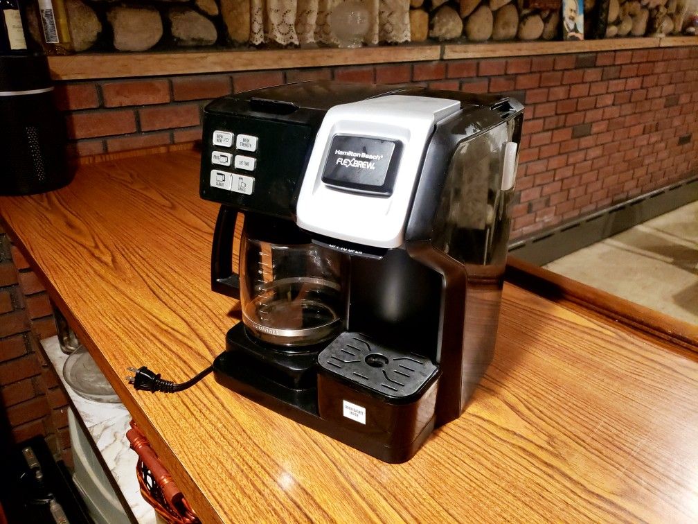 HAMILTON BEACH COFFEE MAKER
