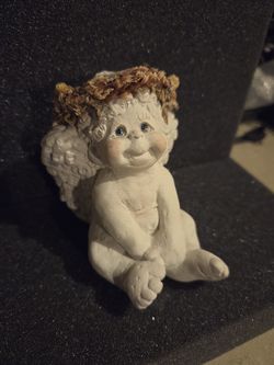 Dreamsicle angel statue